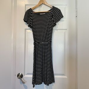 Loft Black & White Striped Short Sleeve Jersey Dress Size XSmall